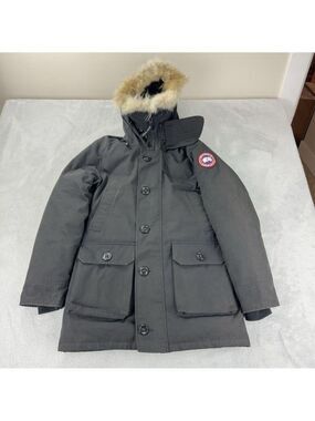 Canada Goose Men's Size Small Brookfield Black Down Parka 2300JM Made in Canada